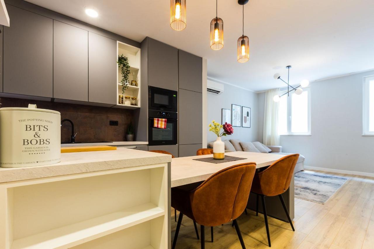 Karla'S Exclusive Central Apartment Задар Екстериор снимка